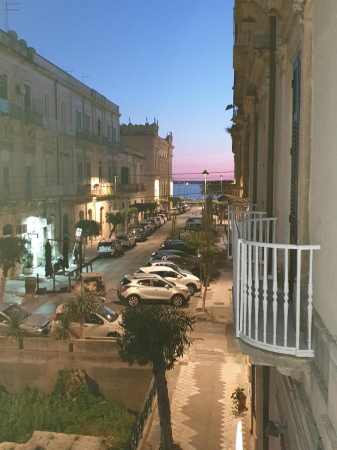 Large Double or Twin Room,994850617:JPEG